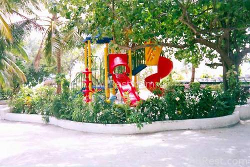 Komandoo Island Resort 9